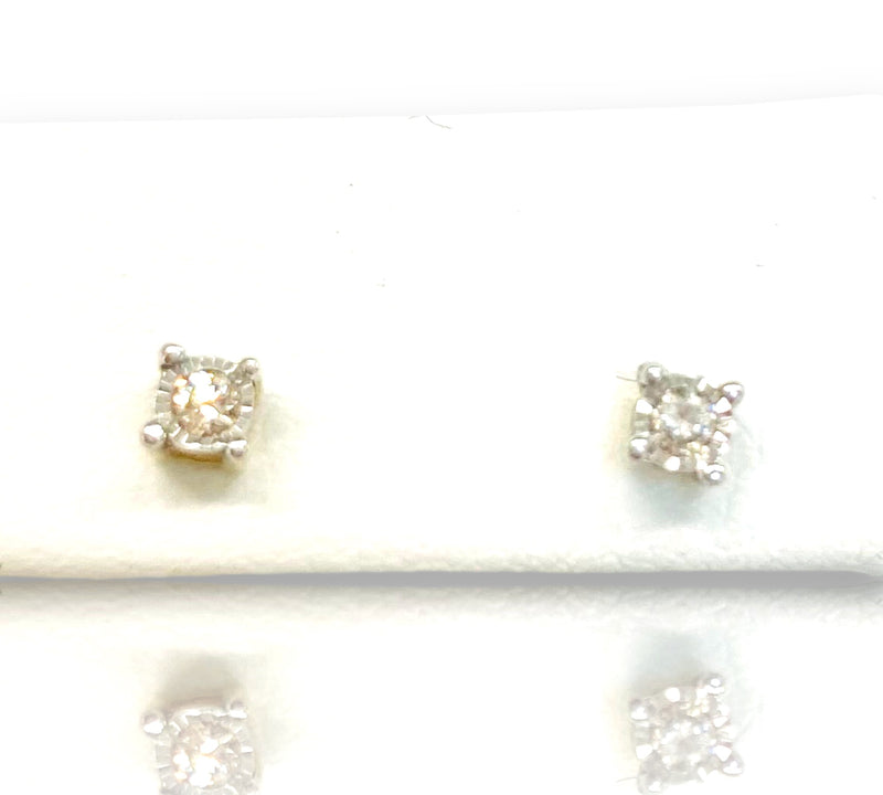 1/2ctw Diamond Earrings 14k