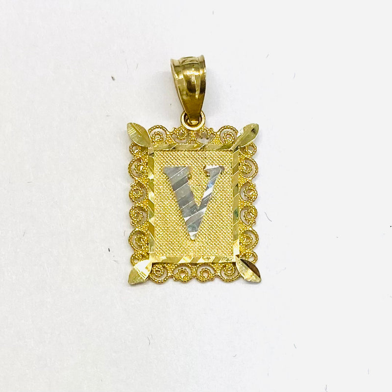 Initial Pendant 10k