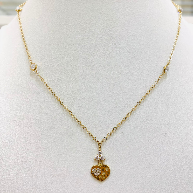 Chain and heart shaped pendant set 14k