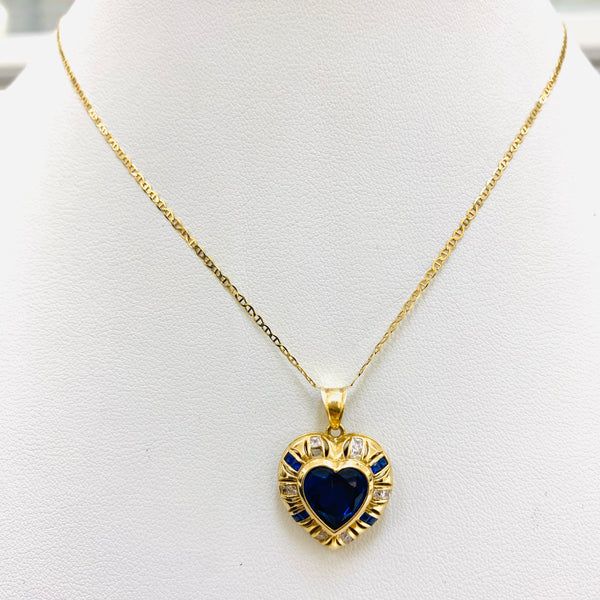 Chain and heart shaped pendant set