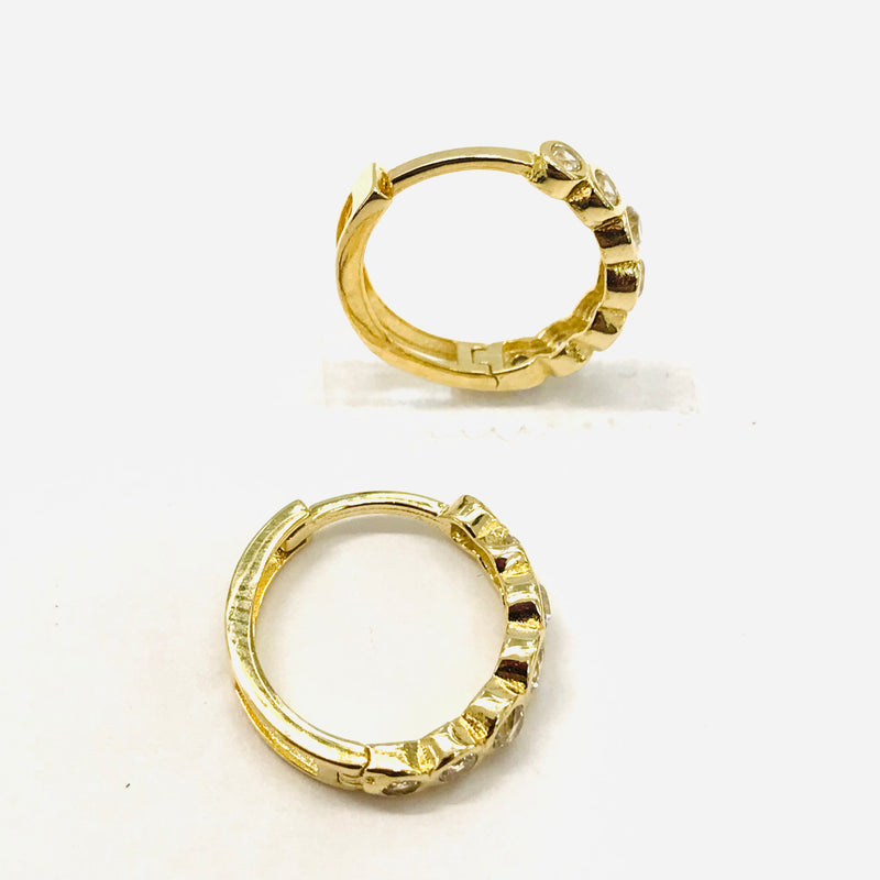 WOMEN’S HOOPS 14k.