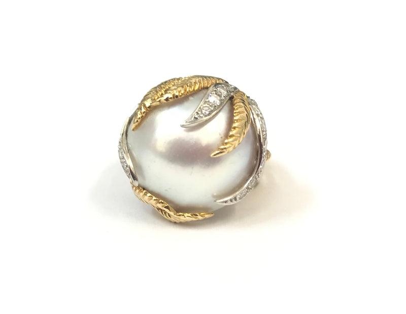 Women’s Pearl Diamond Ring 18k