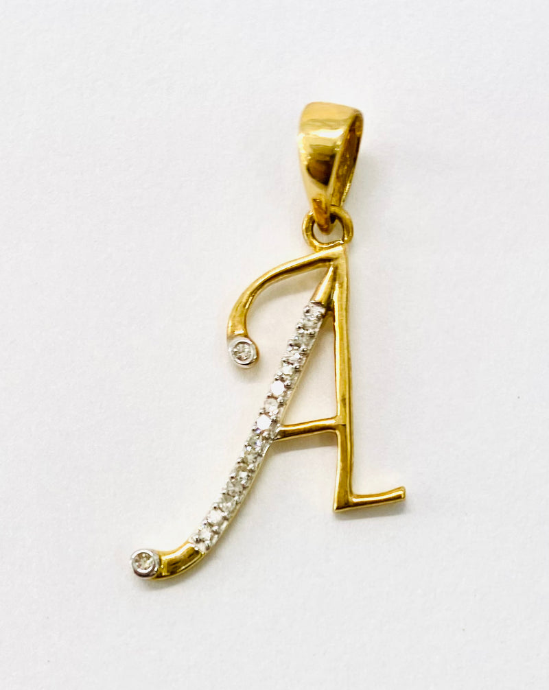 .20ctw DIAMOND INITIAL PENDANT 10K